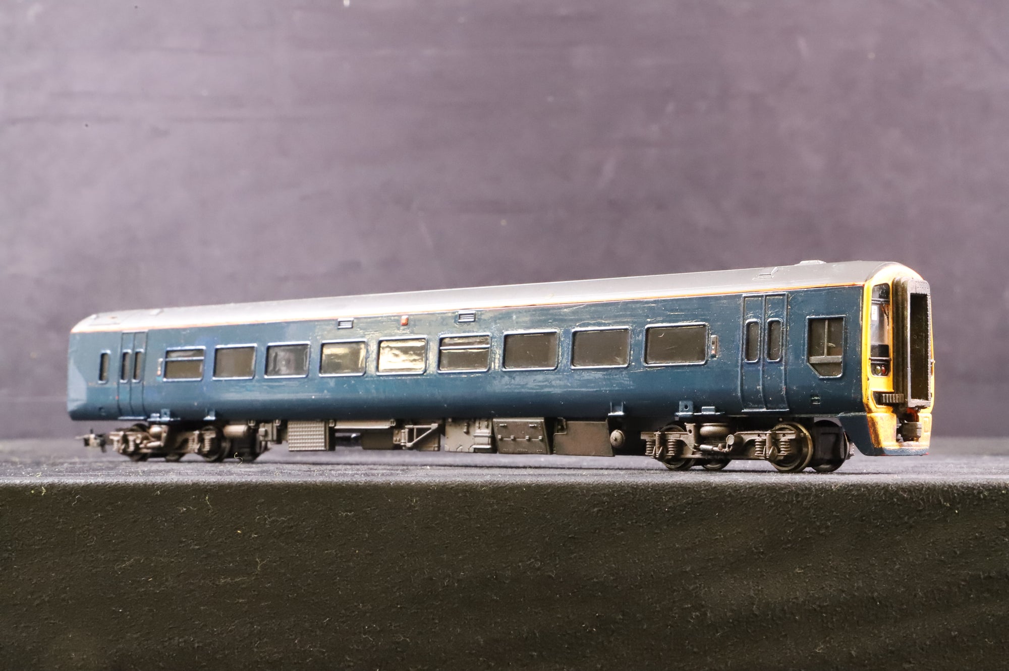 WORKSHOP Bachmann OO Class 158 '158 906' Blue Repainted