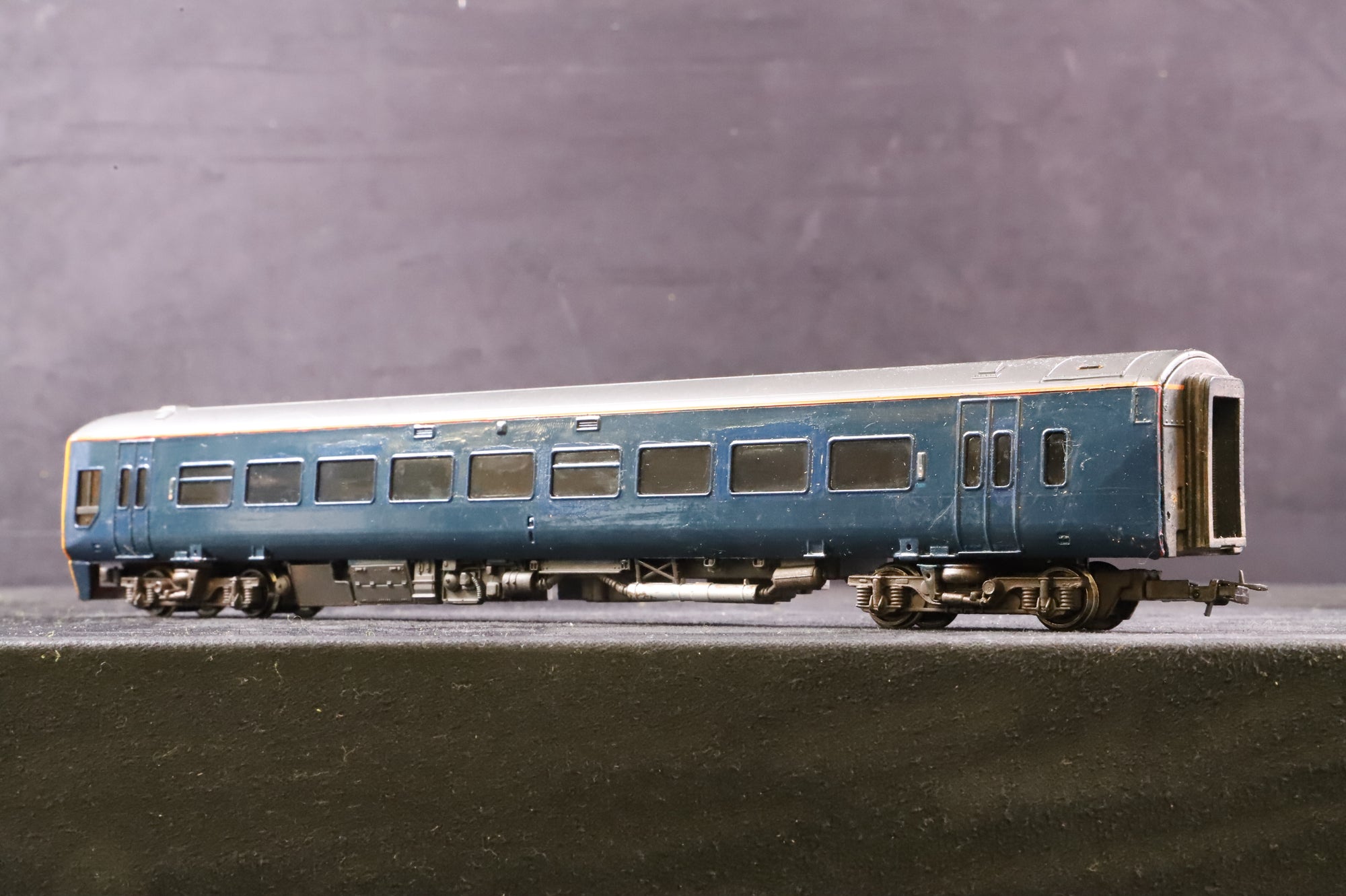 WORKSHOP Bachmann OO Class 158 '158 906' Blue Repainted