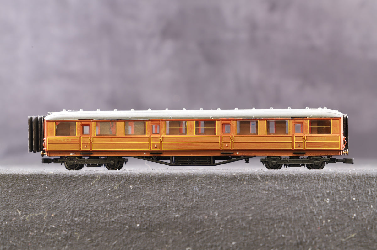 Dapol N Rake Of 5 Gresley Teak Coaches