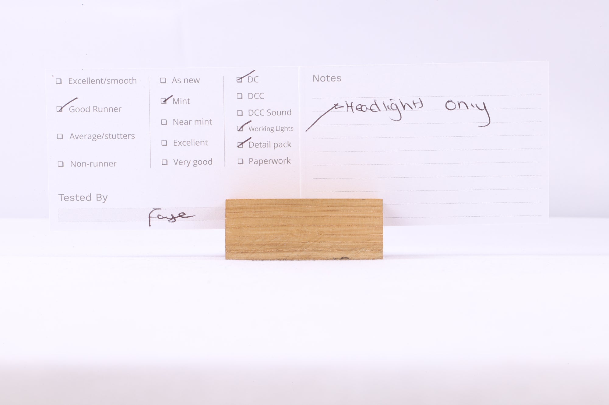 Kato N 176-2301 FP7A Milwaukee Road '950' Diesel Locomotive