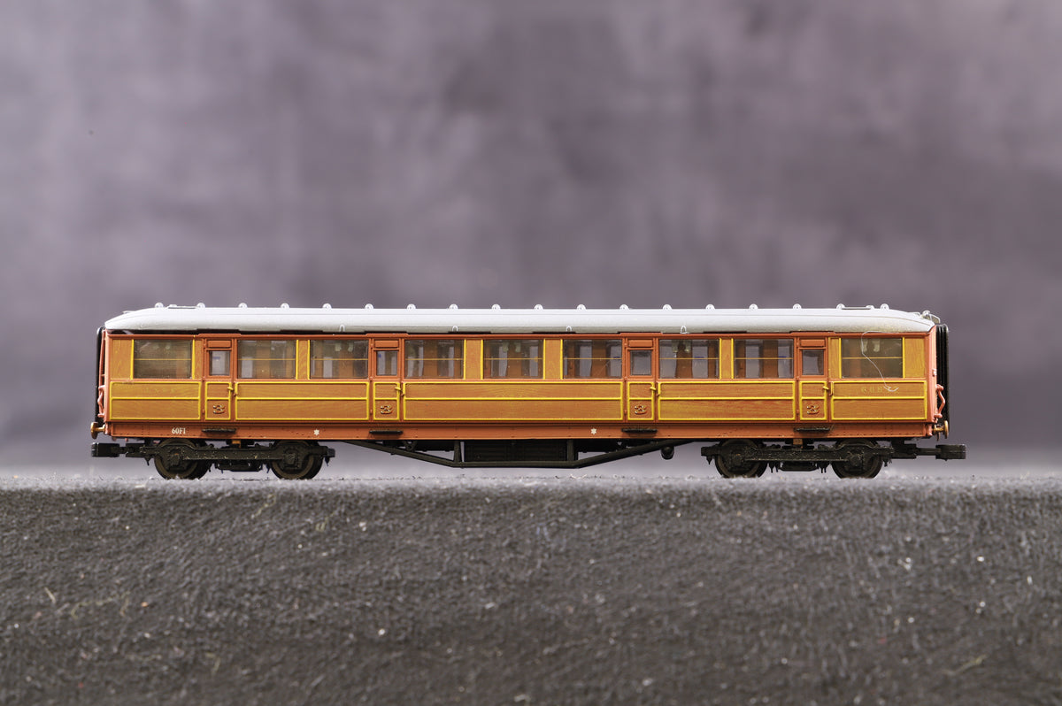 Dapol N Rake Of 5 Gresley Teak Coaches