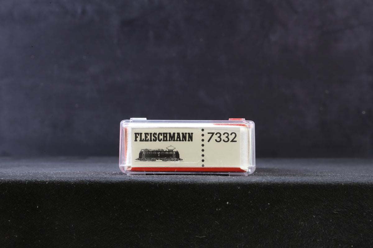 Fleischmann N Gauge 7332 DB Deutsche Bahn BR140 in DB Red