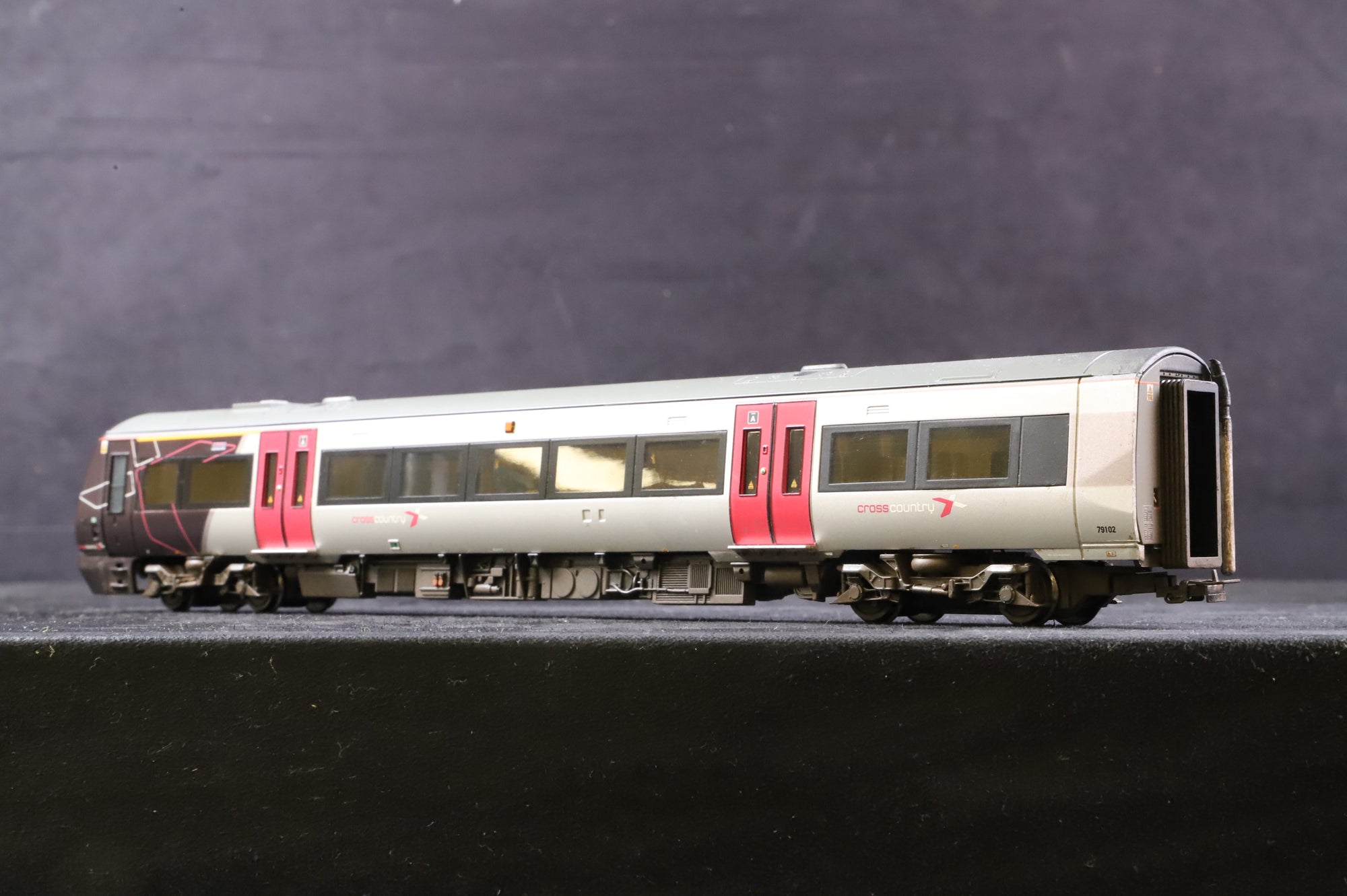 WORKSHOP Bachmann OO Class 170/1 Turbostar '170 102', Cross Country Livery, Weathered