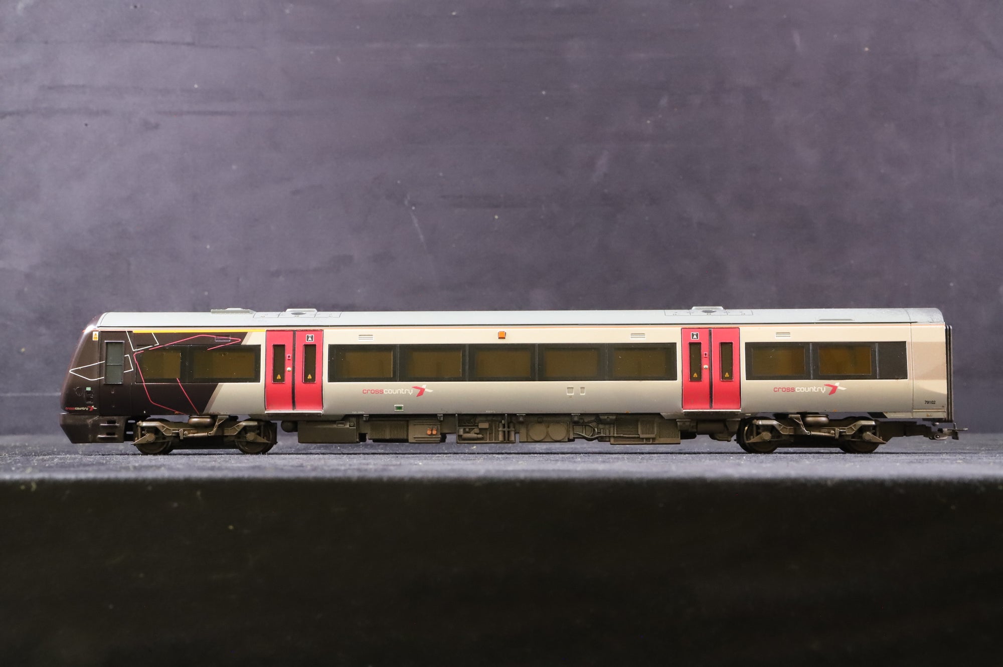 WORKSHOP Bachmann OO Class 170/1 Turbostar '170 102', Cross Country Livery, Weathered