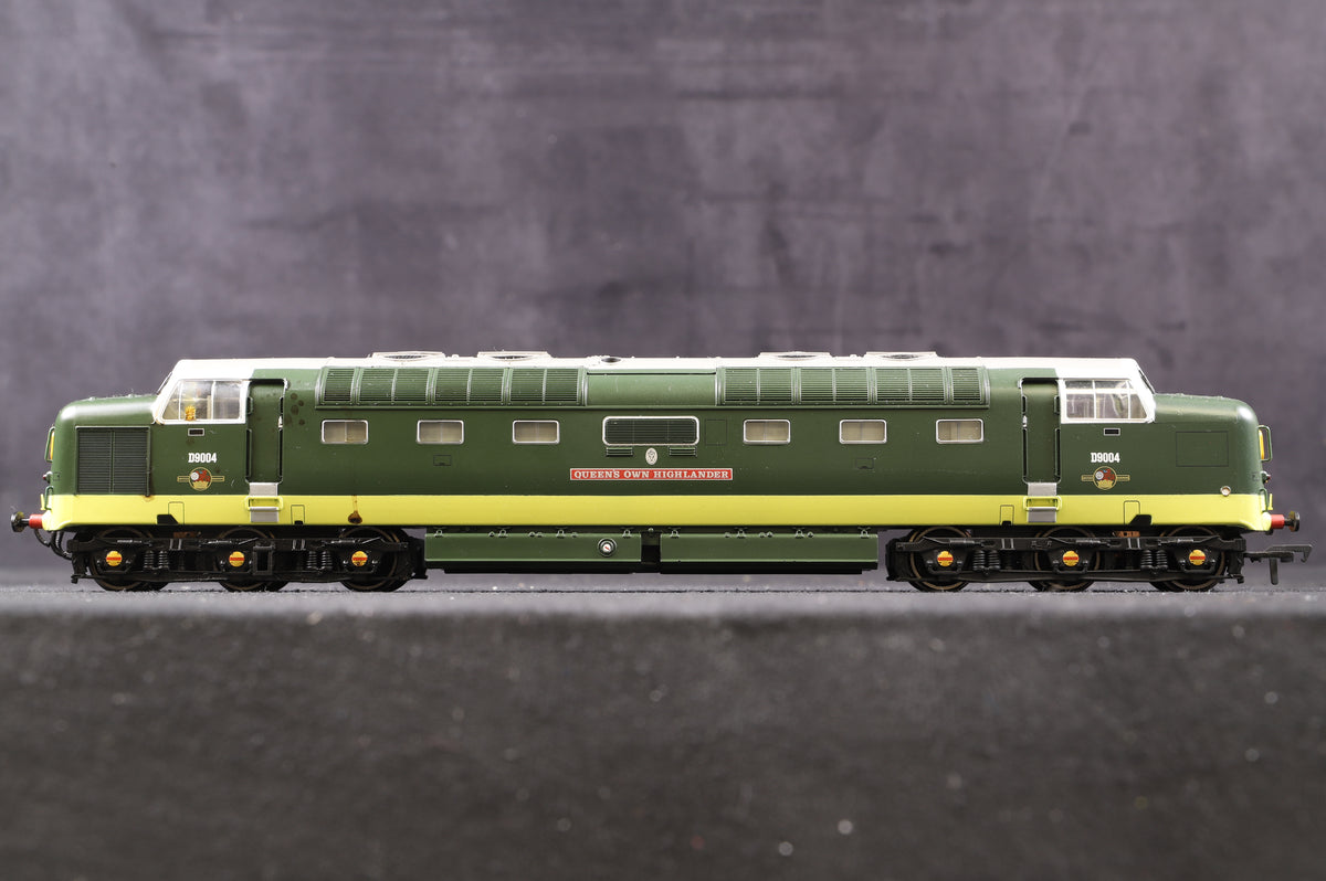 Bachmann OO 32-525 Class 55 Deltic &#39;D9004&#39; &#39;Queens Own Highlander&#39; BR Green L/C