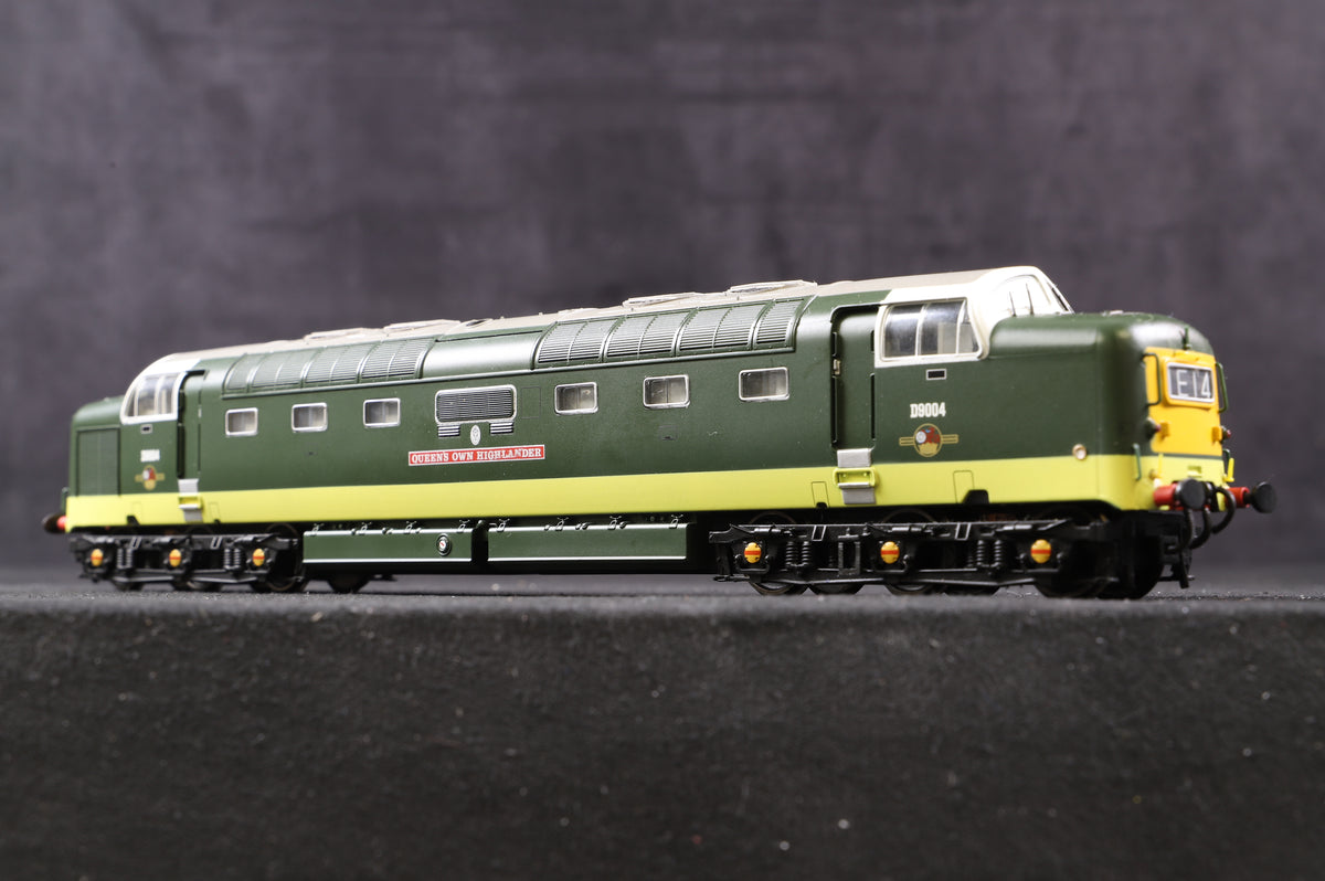 Bachmann OO 32-525 Class 55 Deltic &#39;D9004&#39; &#39;Queens Own Highlander&#39; BR Green L/C