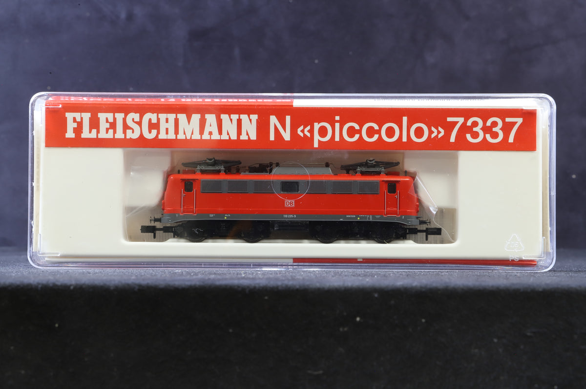 Fleischmann N Gauge 7337 DB Deatsche Bahn BR 110 in DB Red