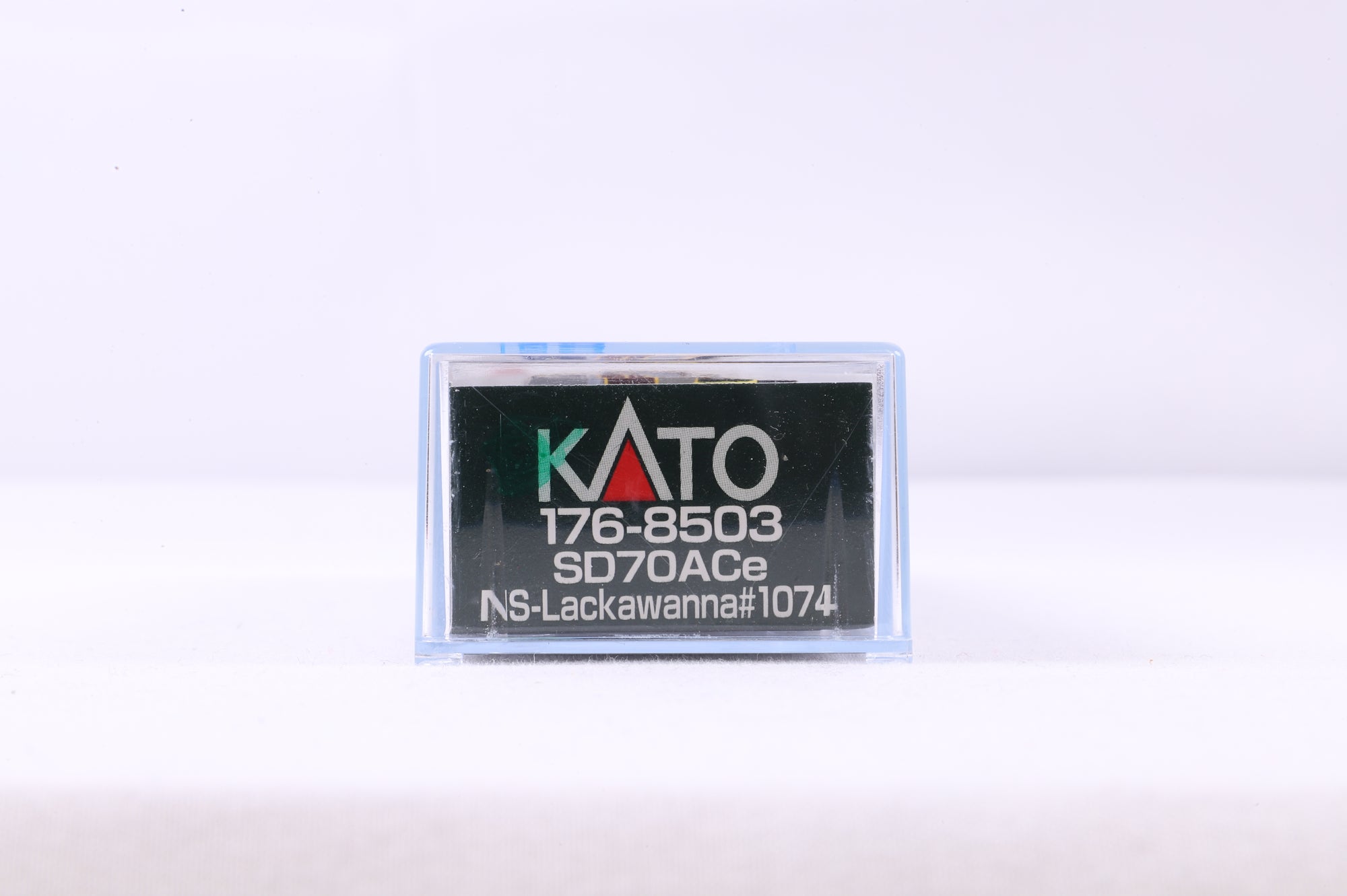 Kato N 176-8503 SD70ACe NS-Lackawanna '1074' Diesel Locomotive