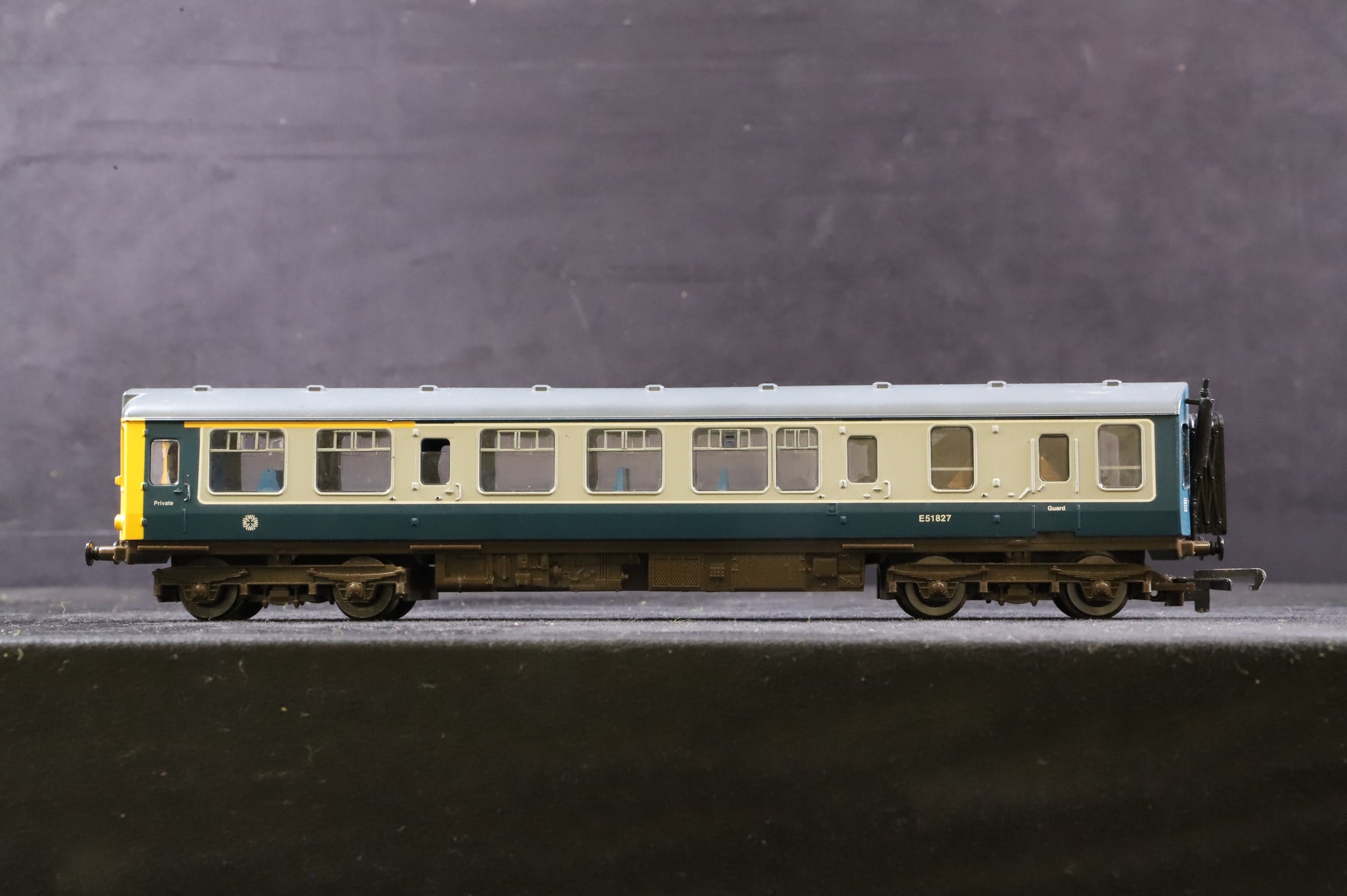 WORKSHOP Hornby OO Class 110 BR Blue & Grey