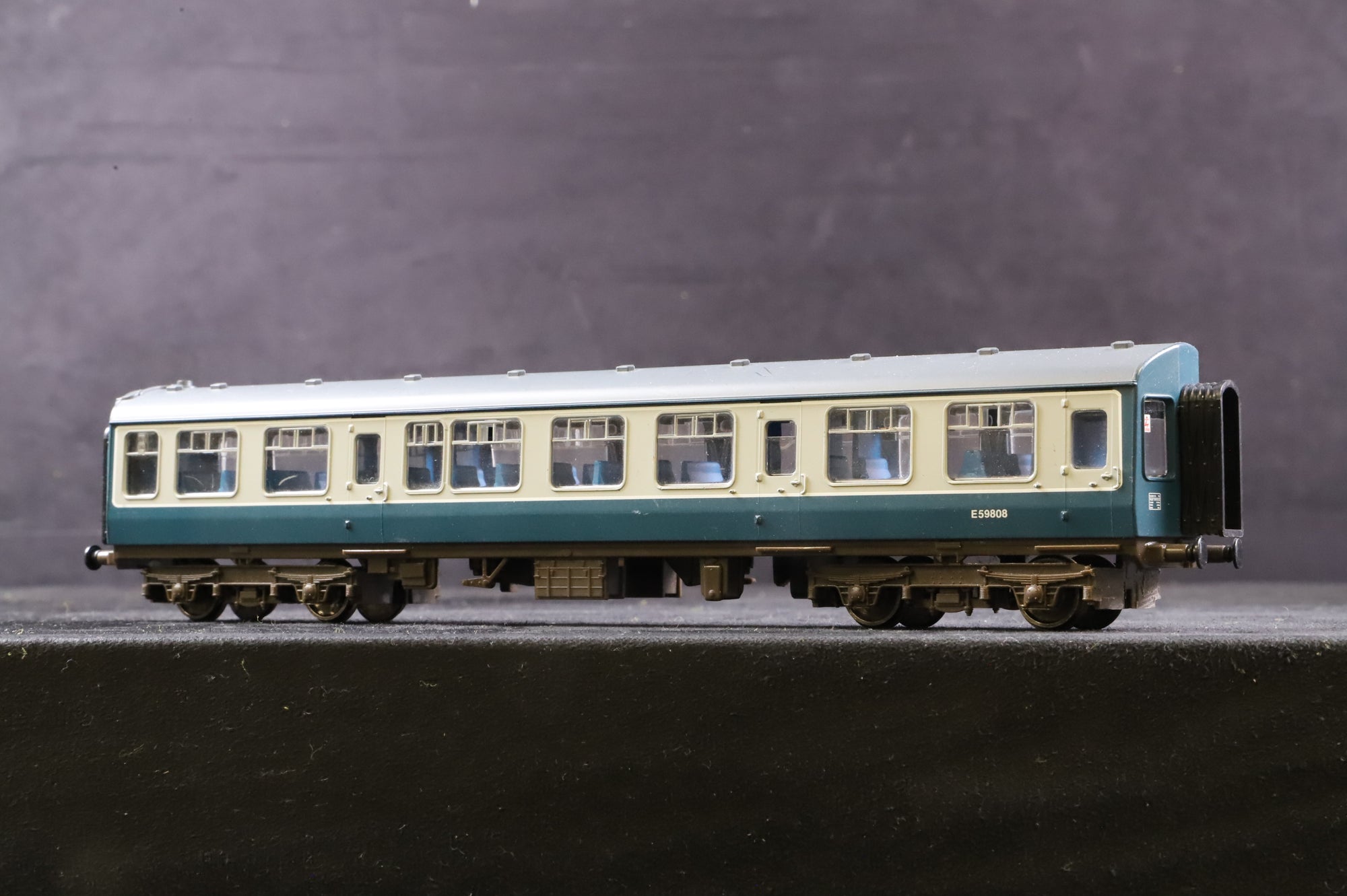 WORKSHOP Hornby OO Class 110 BR Blue & Grey