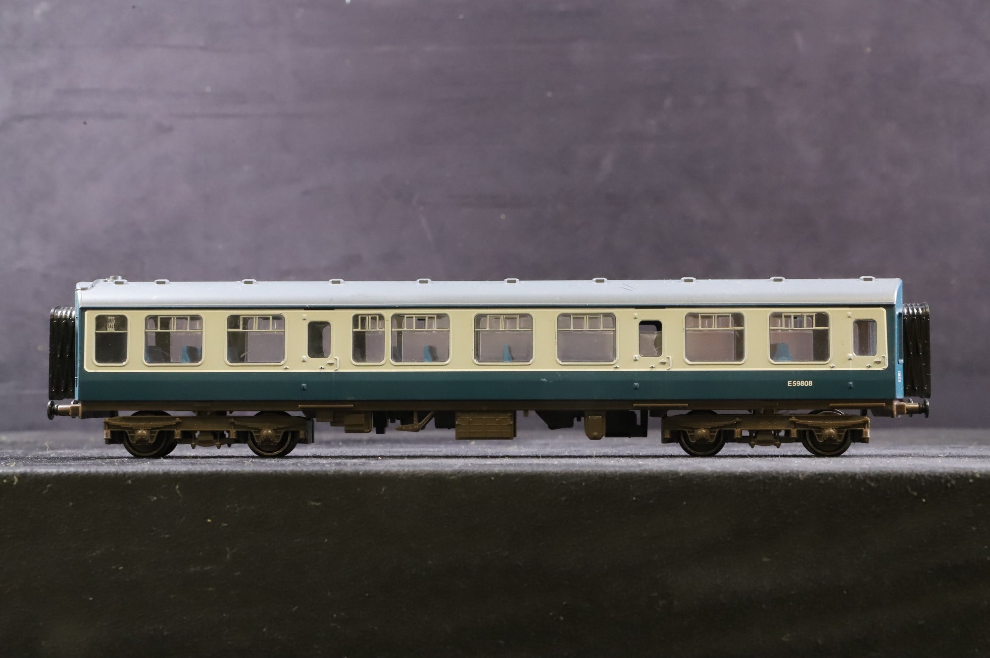 WORKSHOP Hornby OO Class 110 BR Blue & Grey
