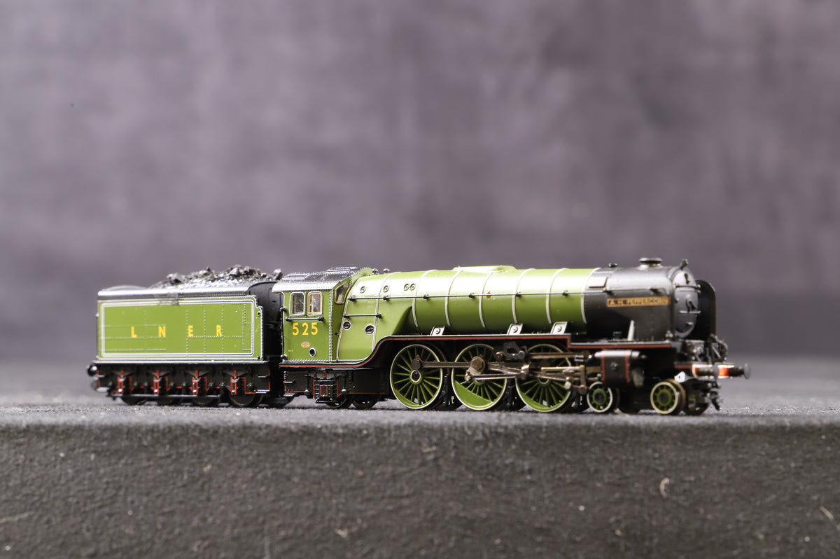 Graham Farish N 372-385 Class A2 4-6-2 &#39;525&#39; &#39;A H Peppercorn&#39; LNER Apple Green