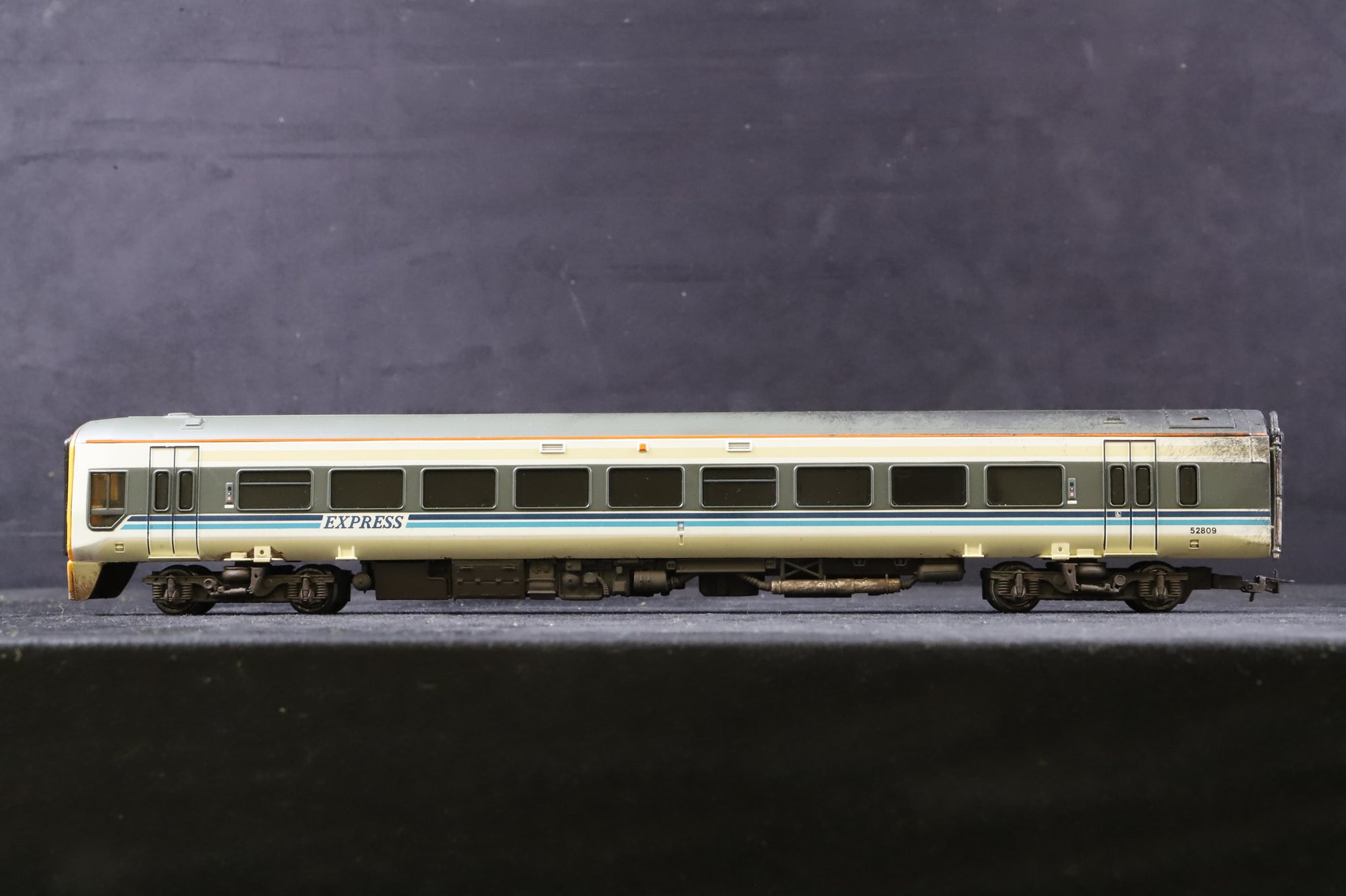 WORKSHOP Bachmann OO Class 158 '158809' TPE Livery Weathered