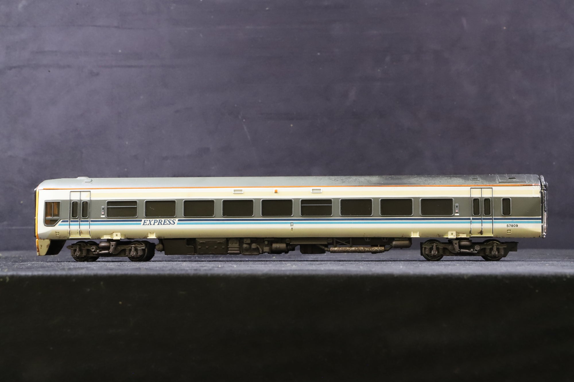 WORKSHOP Bachmann OO Class 158 '158809' TPE Livery Weathered