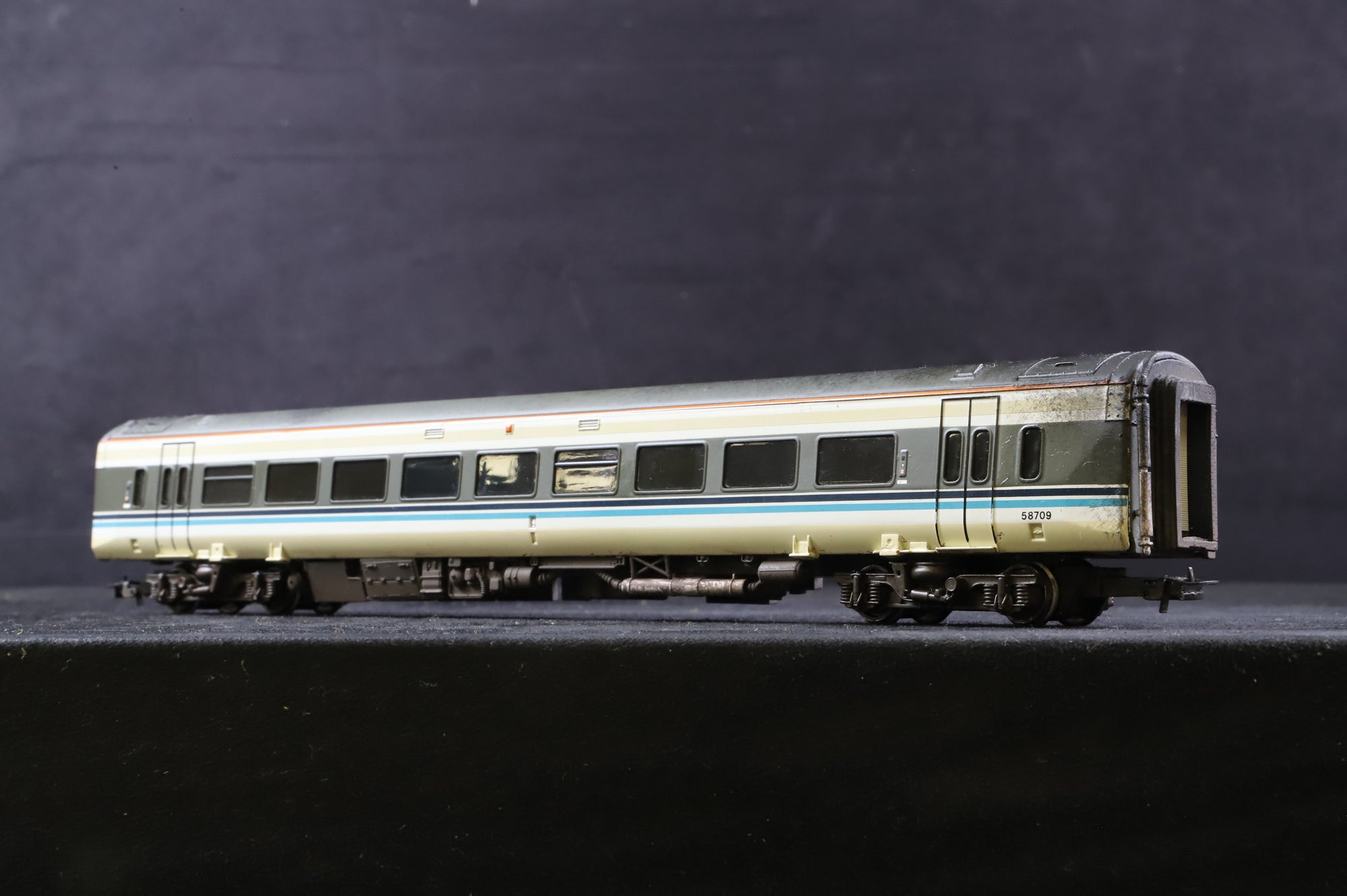 WORKSHOP Bachmann OO Class 158 '158809' TPE Livery Weathered