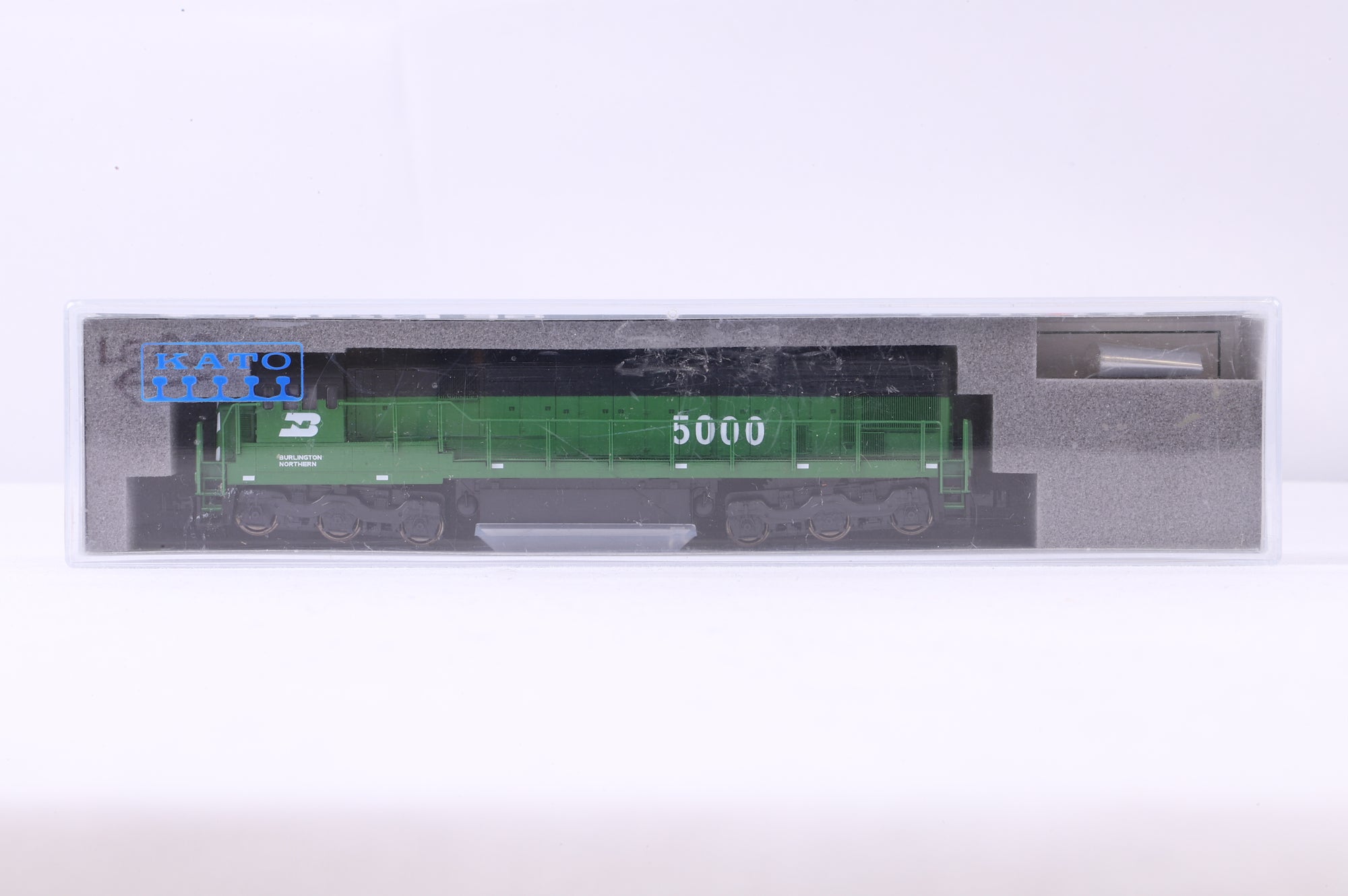 Kato N 176-0947 C30-7 BN '5000'