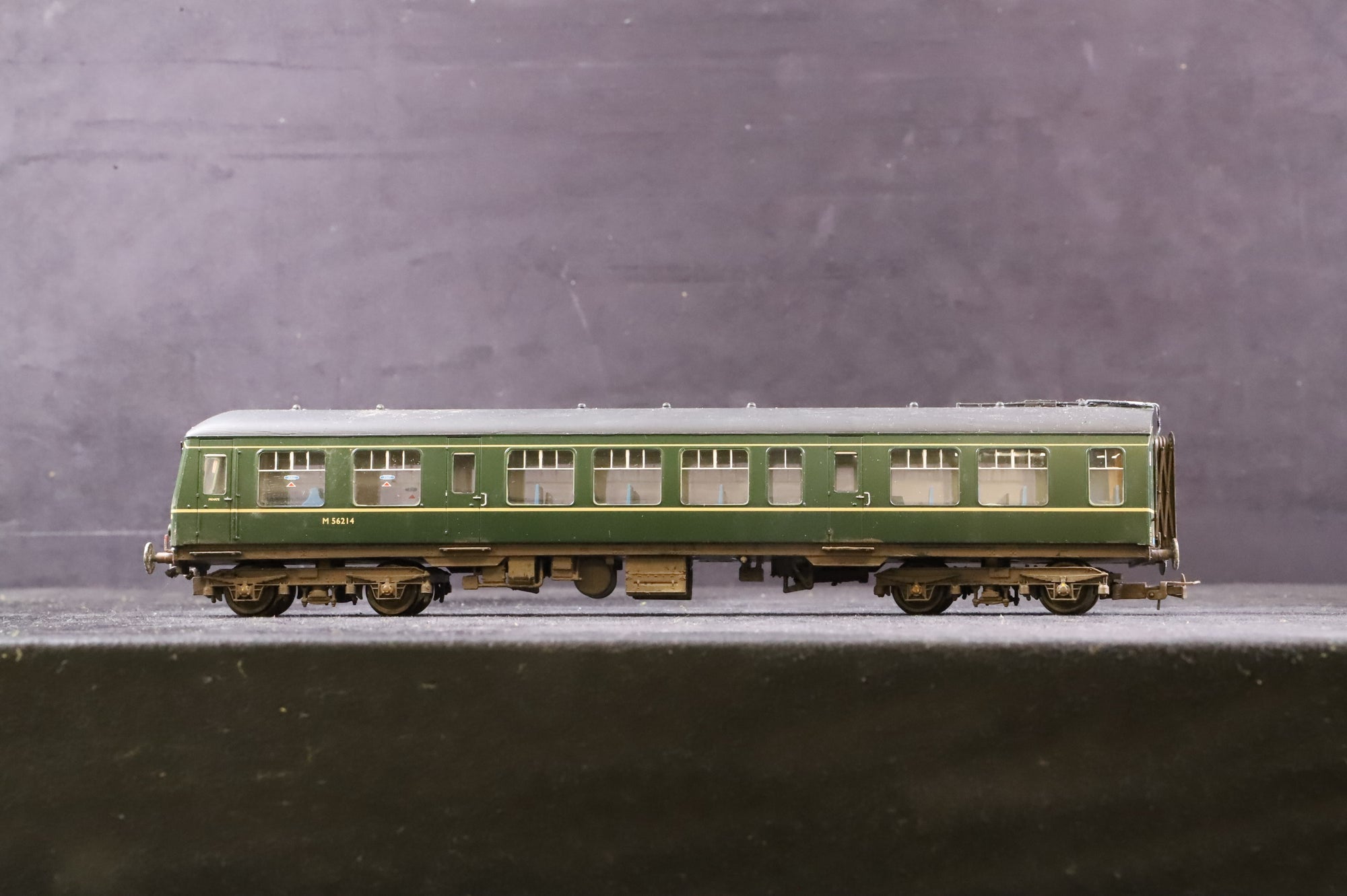 WORKSHOP Bachmann OO Class 101 DMU BR Green With Speed Whiskers Weathered