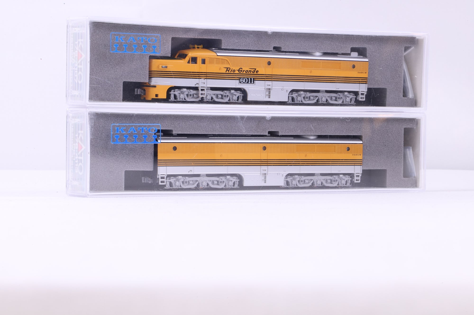 Kato N 176-4107&4113 D&RGW Alco PA-1&PB-1 '6011' 4-Stripe