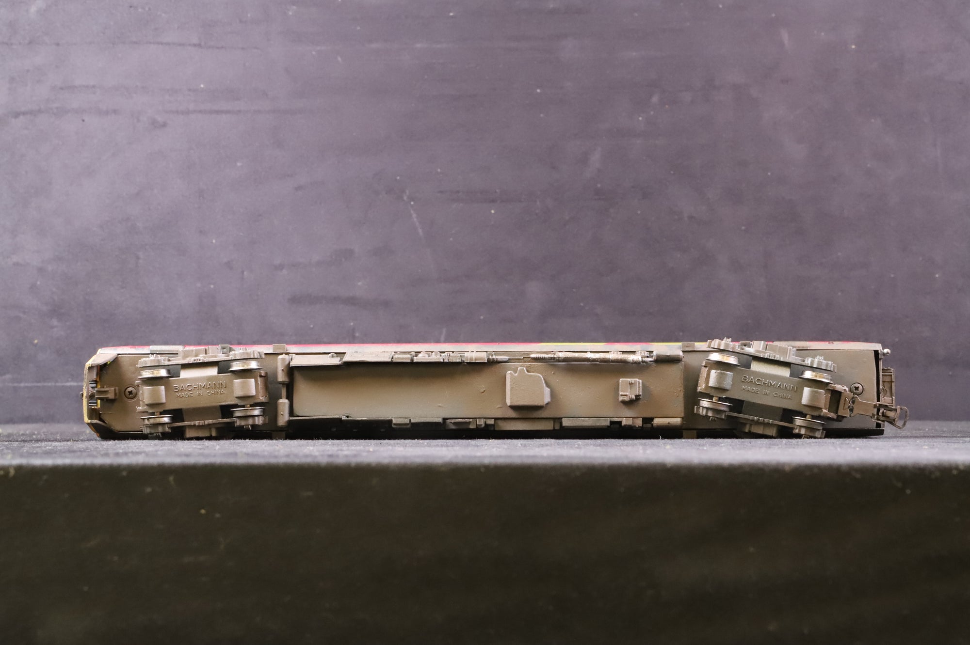 WORKSHOP Bachmann OO Class 158 '158991' TPE Burgundy Livery Weathered