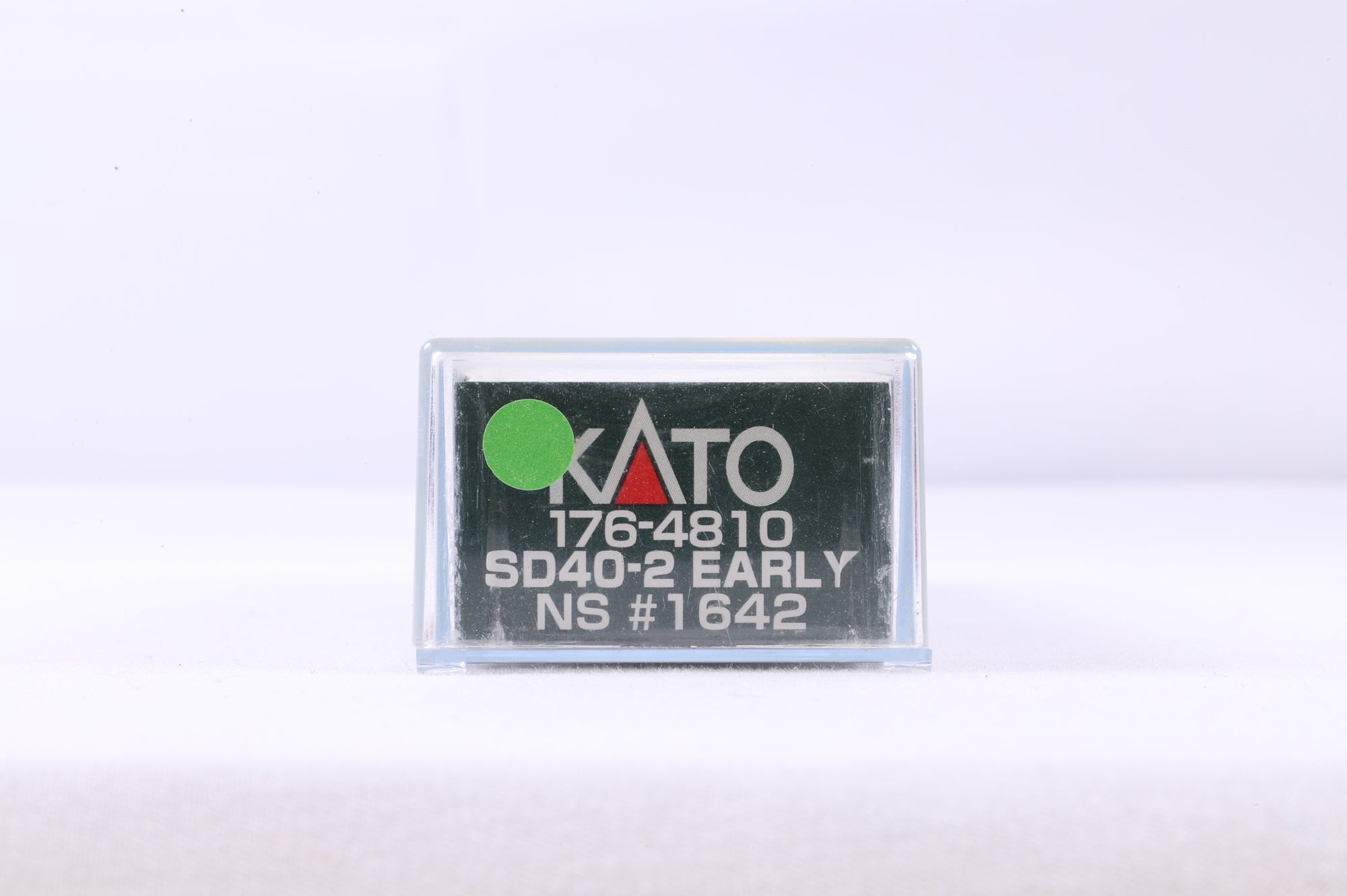 Kato N 176-4810 SD40-2 Early NS '1642'