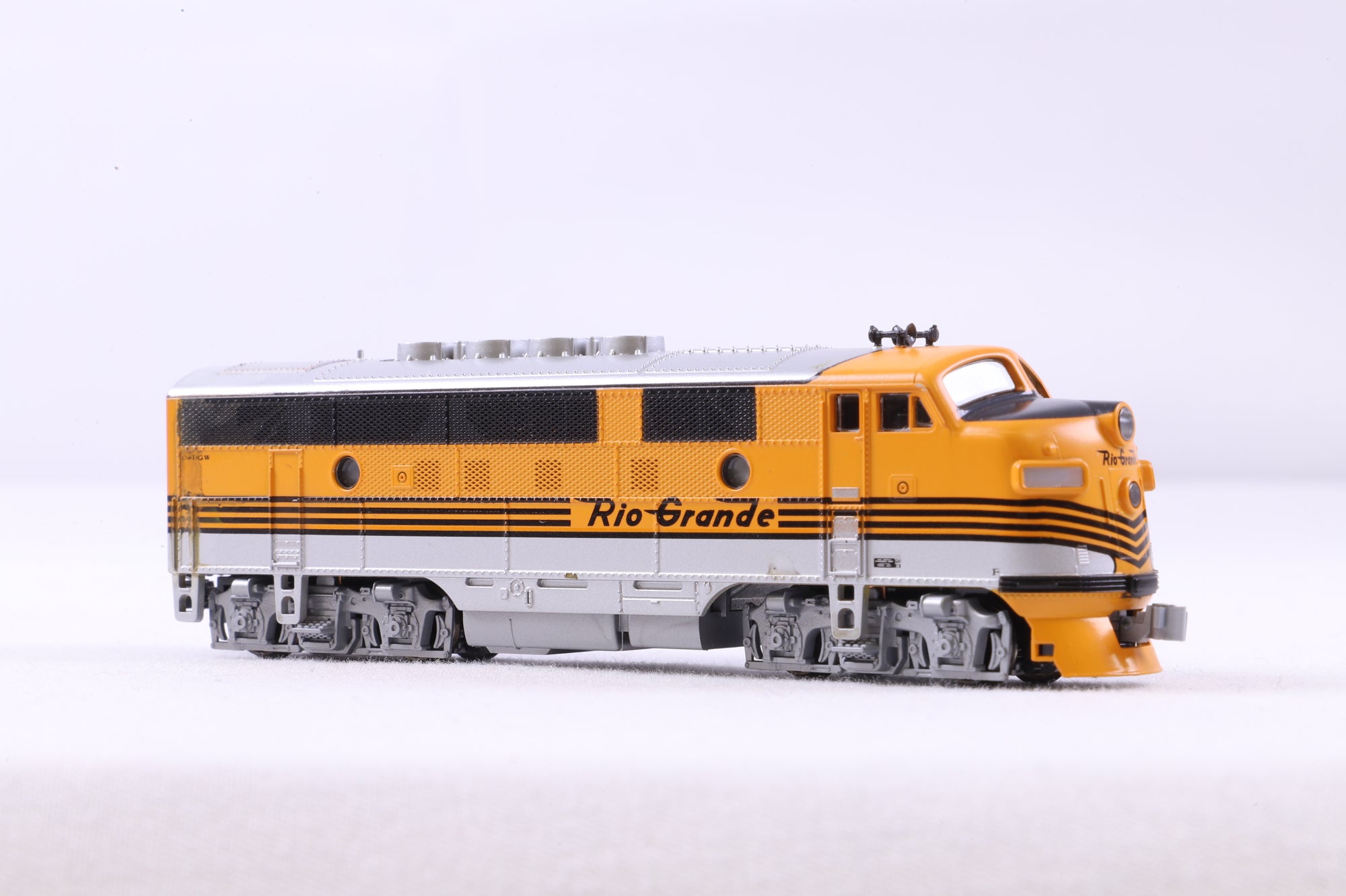 Kato N 176-1308&1305 F3A&B D&RGW '5544'