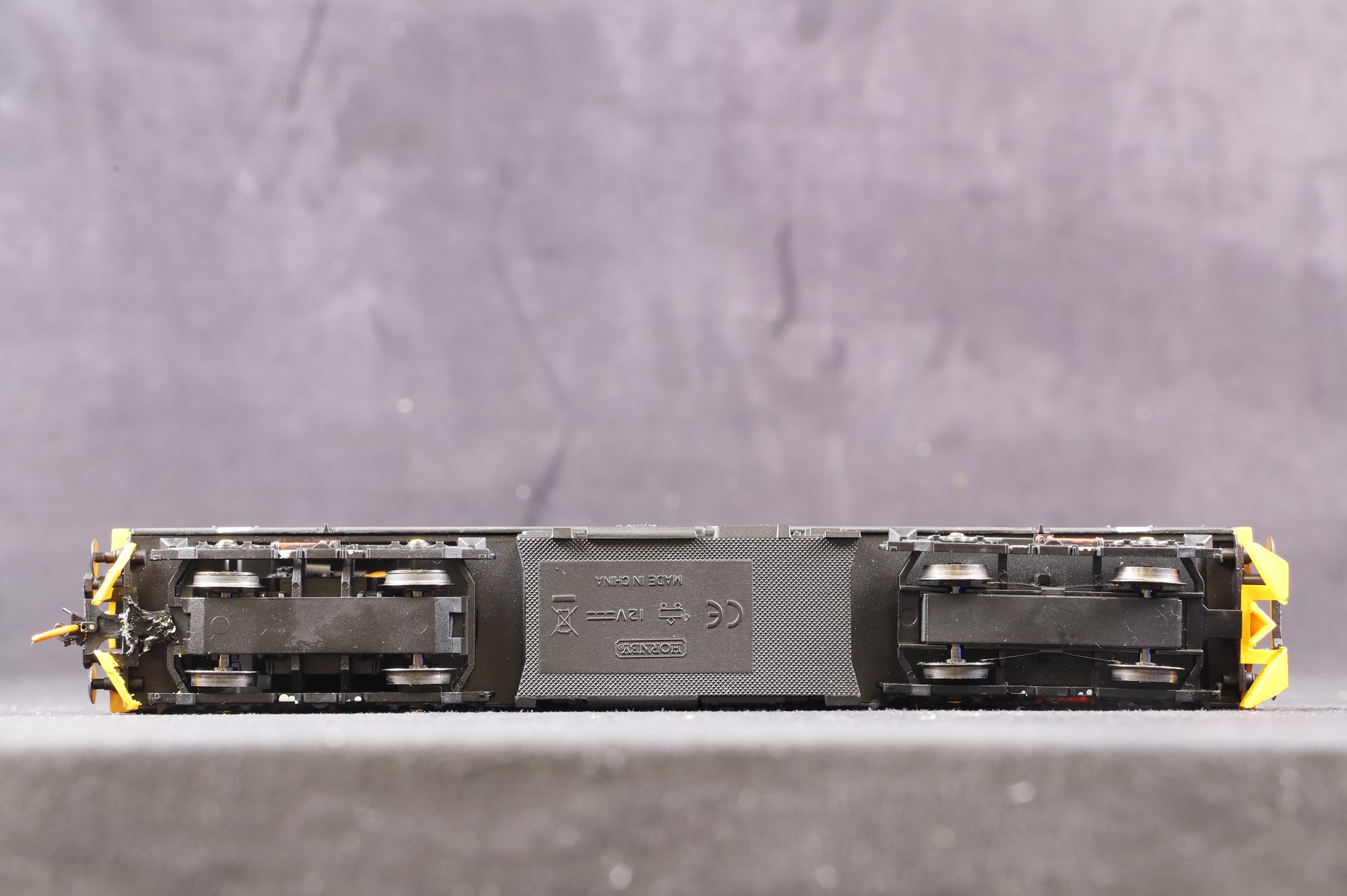 Hornby OO Class 73 '73010' Waterman Railways 'Burma Star'