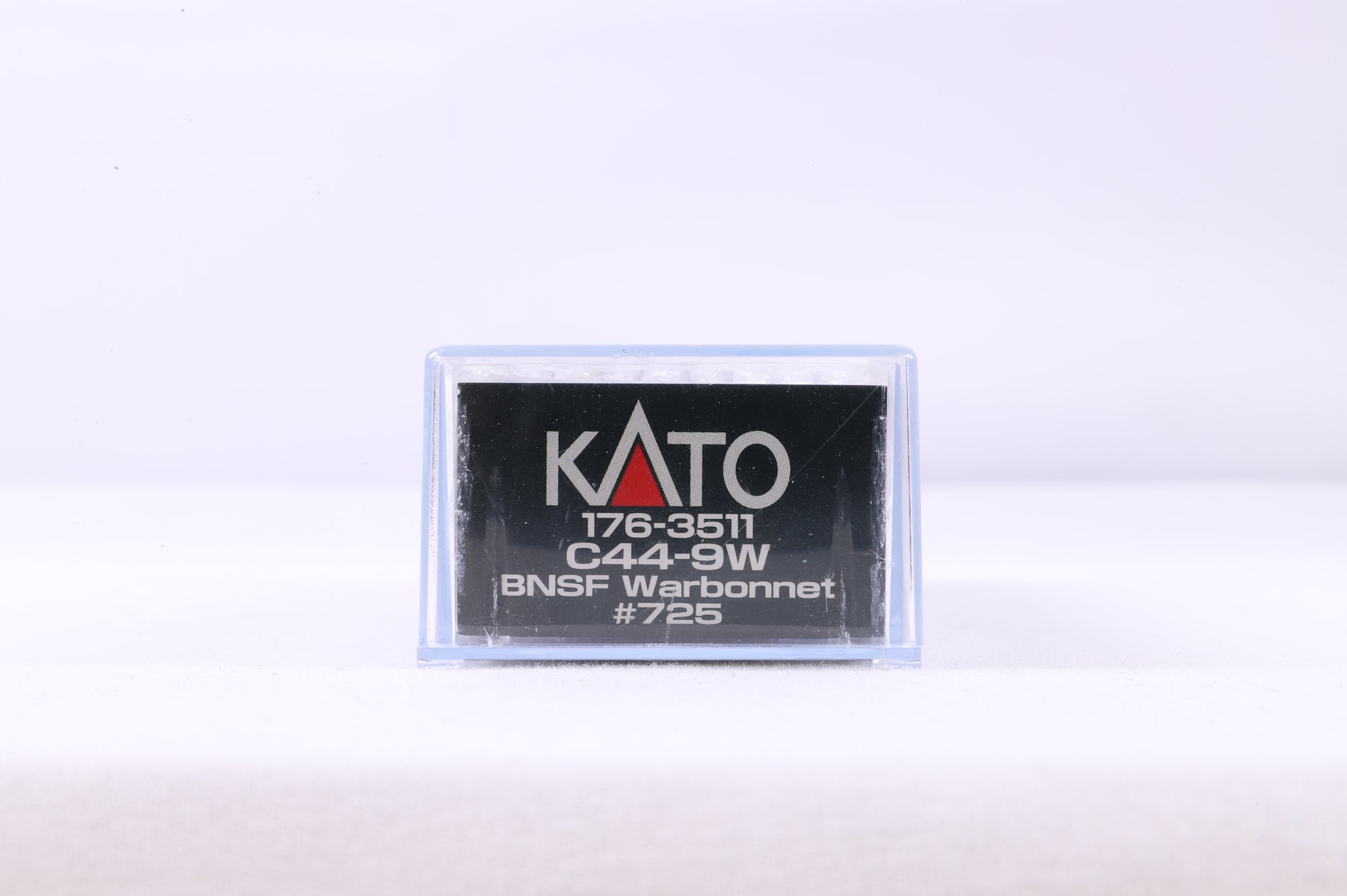 Kato N 176-3511 C44-9W BNSF Warbonnet '725'