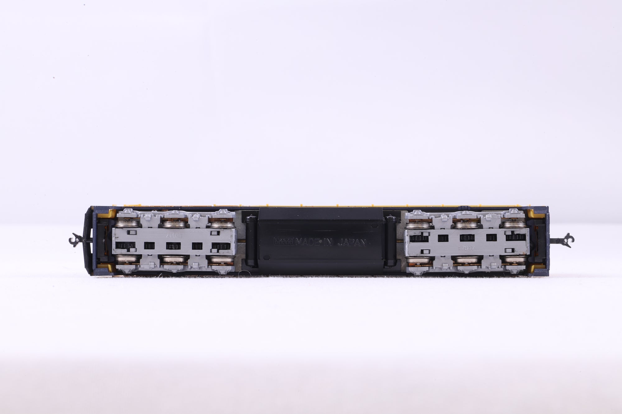 Kato N C30-7 Santa Fe '8040', DCC Fitted