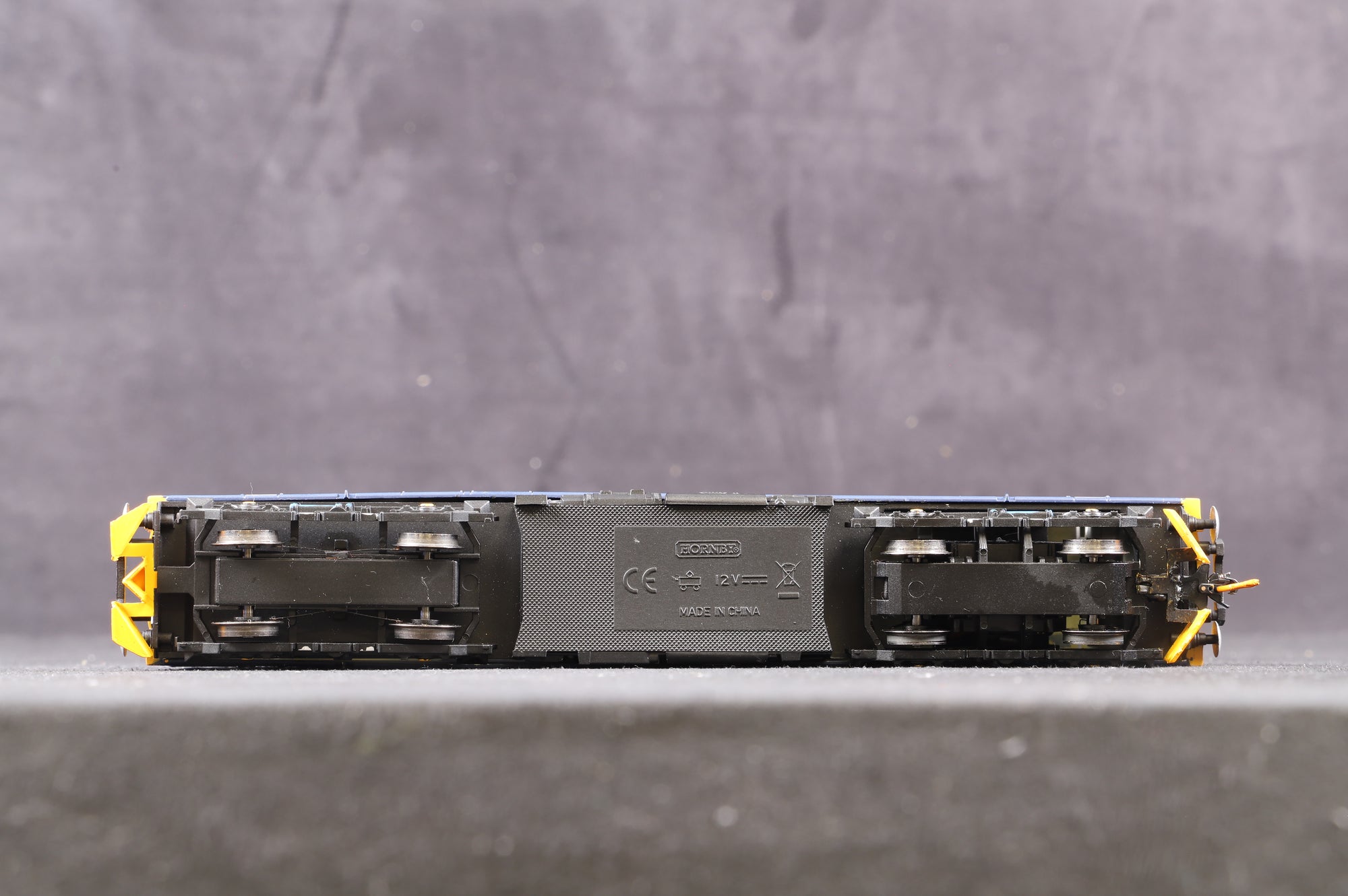 Hornby OO Class 73 '73120' Riviera Livery