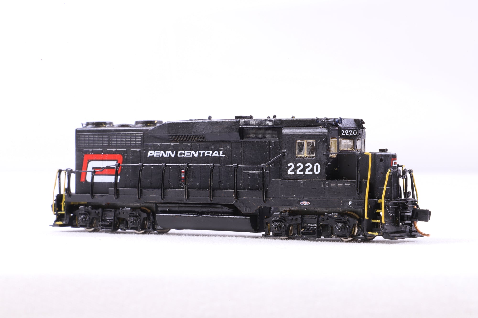 Hallmark Models N Brass Painted DP30 Standard Low Nose Penn Central '2220'