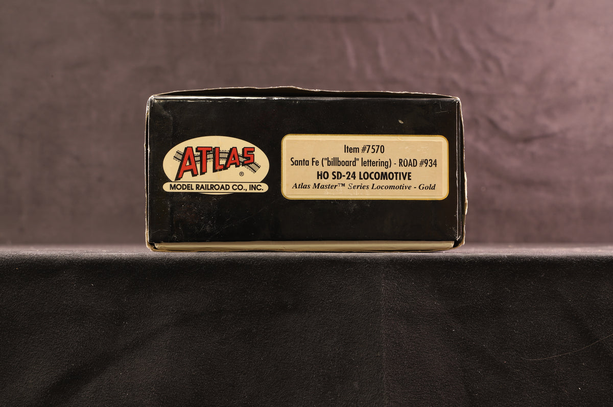 Atlas HO 7570 SD-24 Loco Santa Fe (&#39;billboard&#39; lettering) &#39;934&#39;, DCC Sound