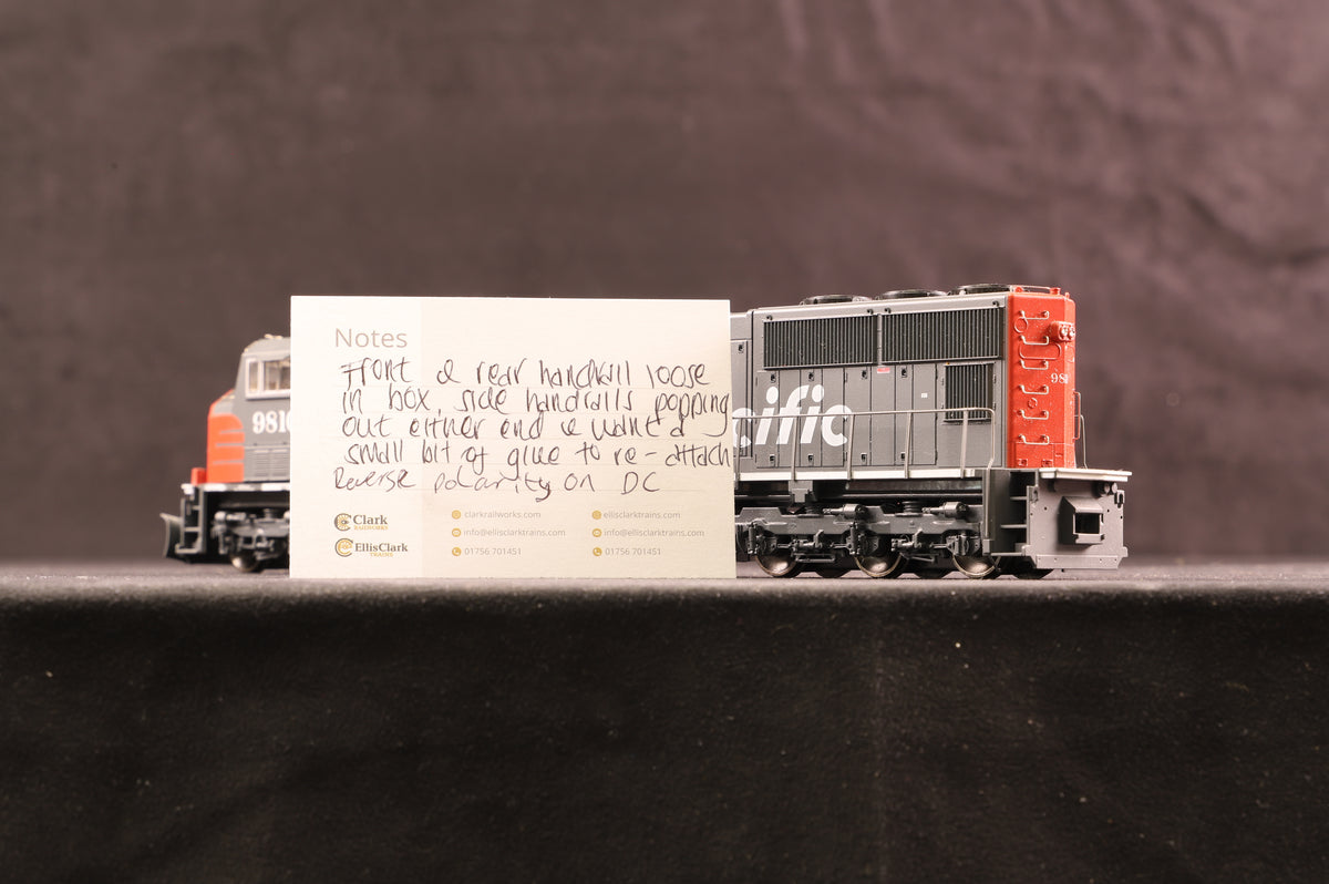 Athearn HO G6126 SD70M SP &#39;9810&#39;, DCC Fitted